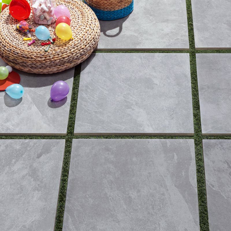 Terrassenplatte Sintesi Tracks Grey 60,4 x 60,4 cm